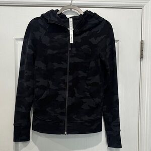 Lululemon scuba hoodie size 6 heritage 365 camo deep coral multi